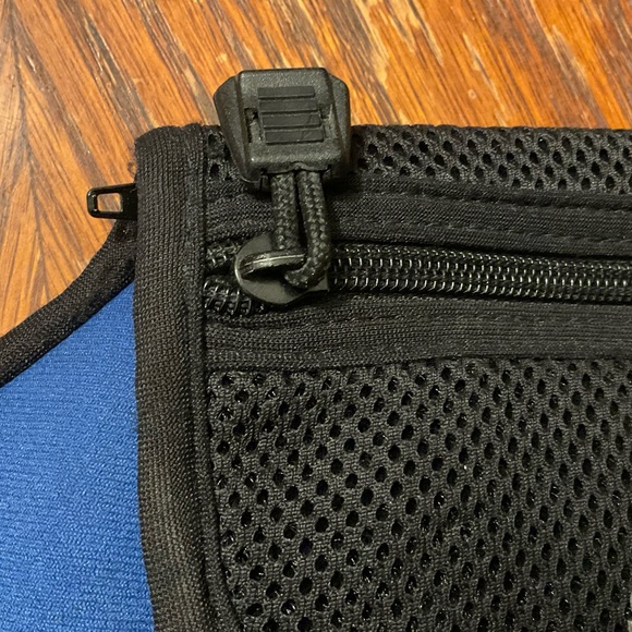 Nathan Performance Gear Neoprene & Mesh Runners Unisex Fanny Pack Belt! - Picture 13 of 16